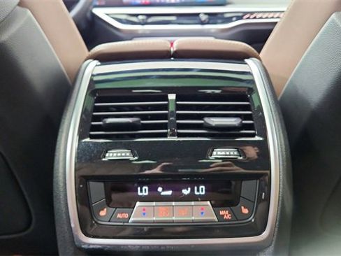 Used 2025 BMW X6 M60i image 52