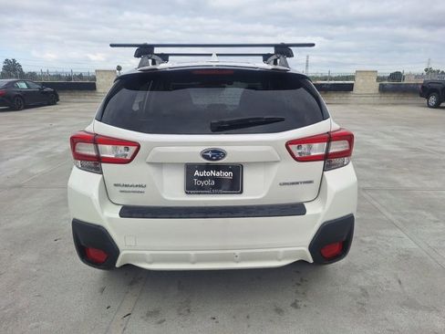 Used 2019 Subaru Crosstrek 2.0i Premium w/ Eyesight System image 6