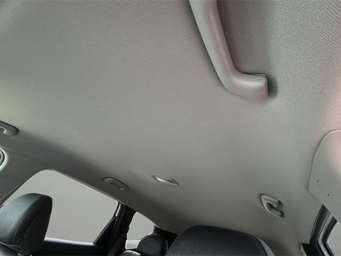 Certified 2023 Hyundai Santa Fe SE image 17