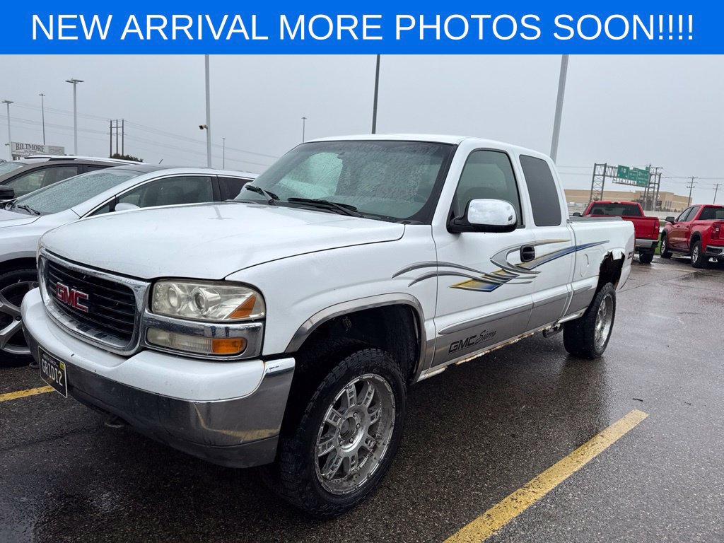 Used 2001 GMC Sierra 1500 4x4 Extended Cab w/ Convenience Plus Group image 3