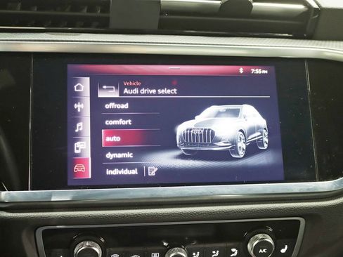 Used 2021 Audi Q3 2.0T Premium w/ Convenience Package image 20