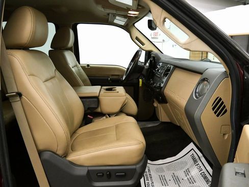 Used 2011 Ford F350 Lariat image 17