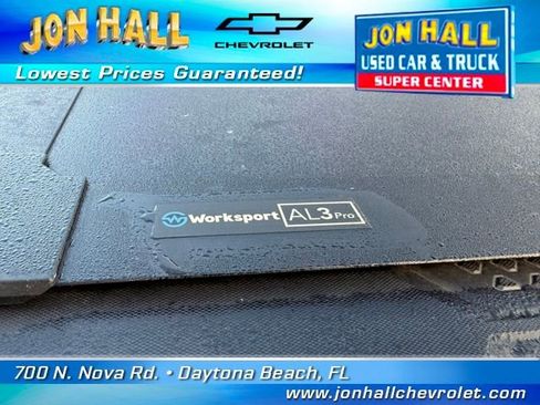 Used 2024 GMC Canyon AT4 w/ AT4 Premium Package image 12