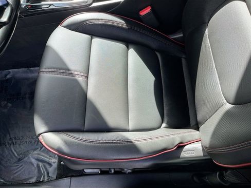 Used 2025 Chevrolet TrailBlazer RS image 19