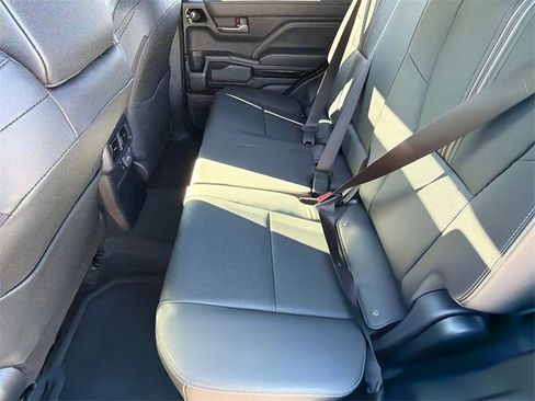 New 2025 Toyota 4Runner Limited image 19