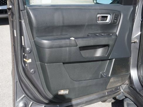 Used 2011 Honda Pilot Touring image 21
