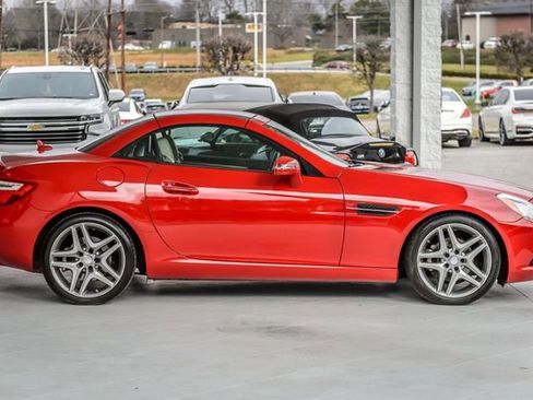 Used 2015 Mercedes-Benz SLK 250 image 50