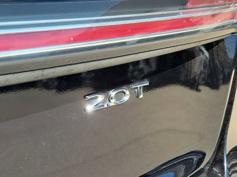 Used 2020 Lincoln Nautilus Reserve w/ Equipment Group 201A image 3