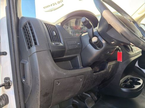 Used 2019 RAM ProMaster 2500 w/ Interior Convenience Group image 13
