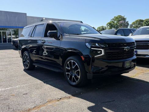 Used 2023 Chevrolet Tahoe RST w/ Luxury Package AWD/4WD image 3