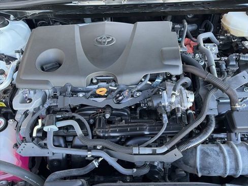 Used 2025 Toyota Camry SE image 23