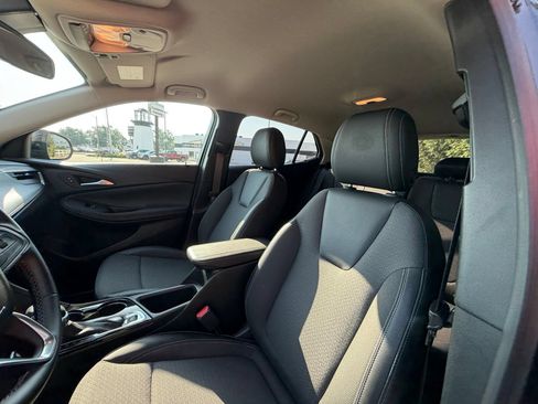 Used 2024 Buick Encore GX Preferred FWD image 11