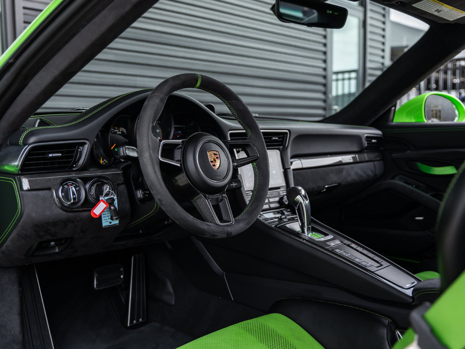 Used 2019 Porsche 911 GT3 RS RWD image 4