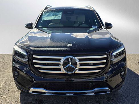 New 2026 Mercedes-Benz GLB 250 image 8