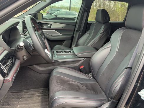 Used 2025 Acura MDX A-Spec image 4