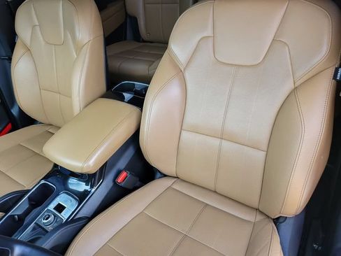 Used 2021 Kia Telluride SX w/ Nightfall Edition Package AWD/4WD image 11