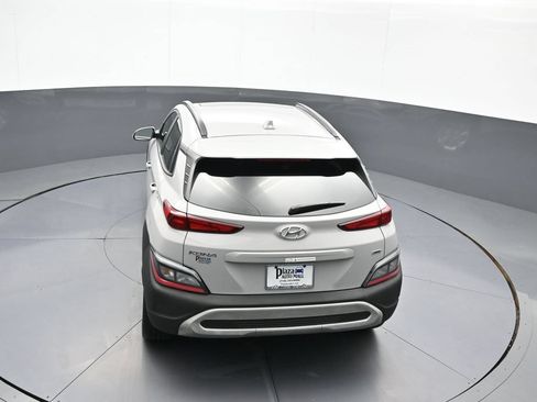 Certified 2022 Hyundai Kona SEL w/ Convenience Package AWD/4WD image 40