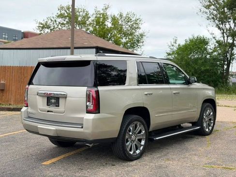 Used 2015 GMC Yukon Denali w/ Premium Package AWD/4WD image 6