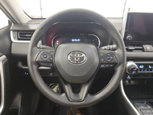 Used 2023 Toyota RAV4 XLE w/ Convenience Package AWD/4WD image 17
