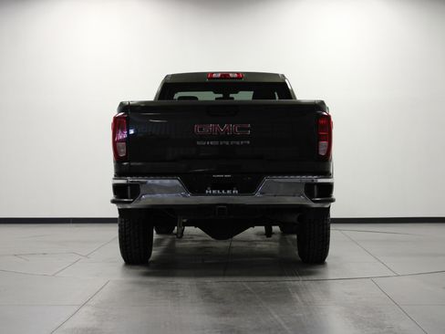 Used 2023 GMC Sierra 3500 Pro image 5