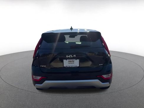 Used 2026 Kia Niro LX FWD image 12