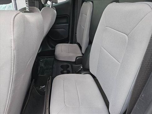Used 2018 Chevrolet Colorado W/T w/ WT Convenience Package RWD image 19
