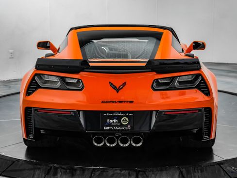 Used 2019 Chevrolet Corvette Z06 RWD image 16