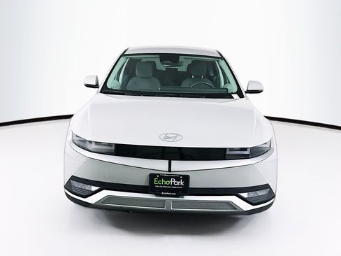 Used 2024 Hyundai Ioniq 5 SEL RWD image 2