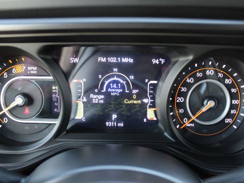Used 2026 Jeep Wrangler Unlimited Rubicon 392 w/ Quick Order Package 27X Moab AWD/4WD image 35