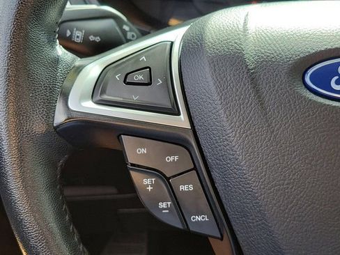 Used 2024 Ford Edge SEL image 24