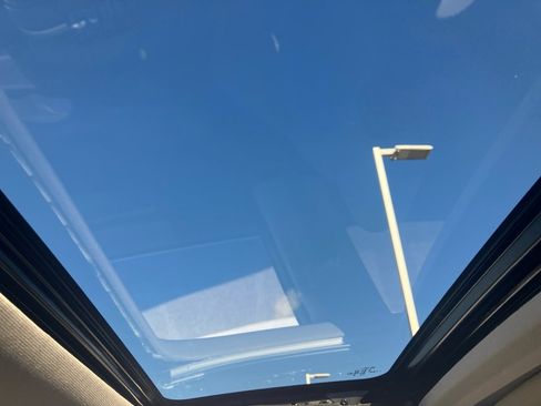 Certified 2026 Honda HR-V EX-L image 24