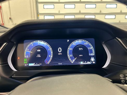 New 2025 Jeep Grand Cherokee Limited w/ Luxury Tech Group II image 21