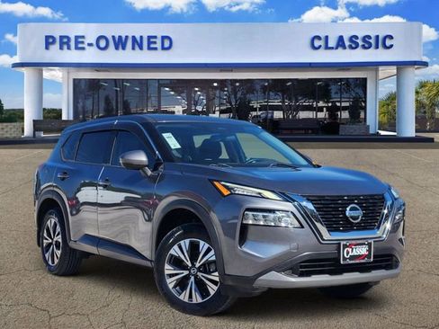 Used 2021 Nissan Rogue SV FWD image 1