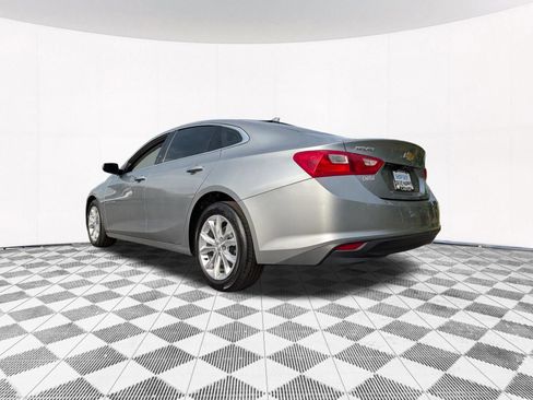 Used 2025 Chevrolet Malibu LT FWD image 10