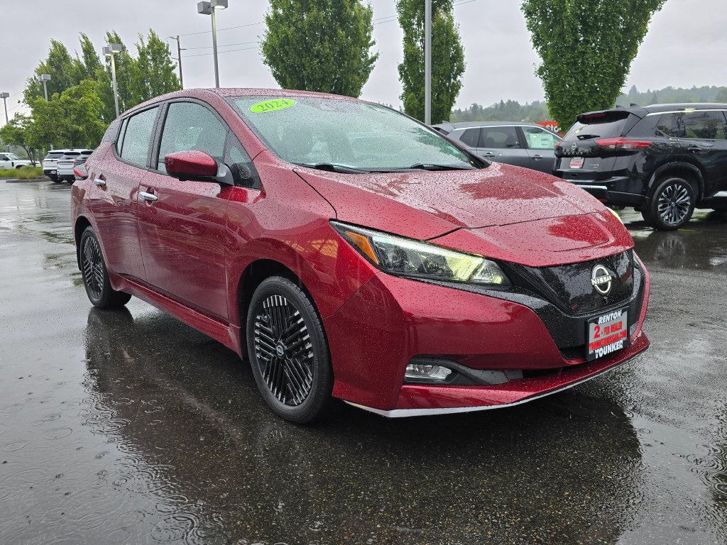 Used 2024 Nissan Leaf SV Plus FWD image 3