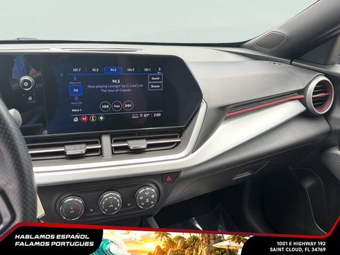 Used 2024 Chevrolet Trax RS w/ Driver Confidence Package FWD image 19