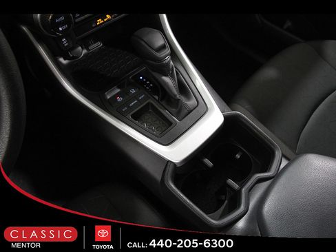 Certified 2025 Toyota RAV4 XLE FWD image 15