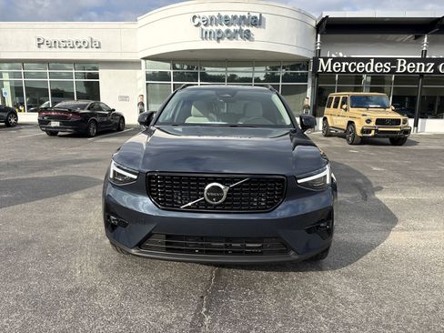 New 2026 Volvo XC40 B5 Ultra w/ Protection Package Premier image 8