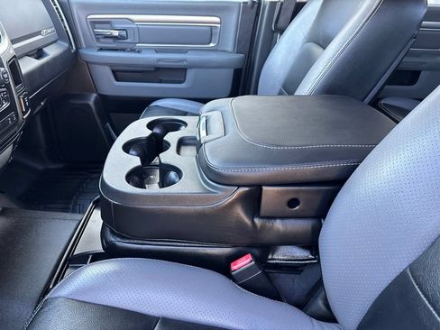 Used 2017 RAM 1500 Big Horn AWD/4WD image 25