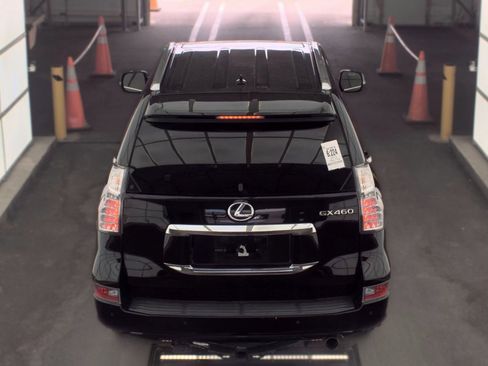 Used 2015 Lexus GX 460 w/ Premium Package AWD/4WD image 5