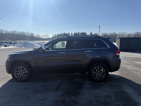 Used 2021 Jeep Grand Cherokee Limited image 9