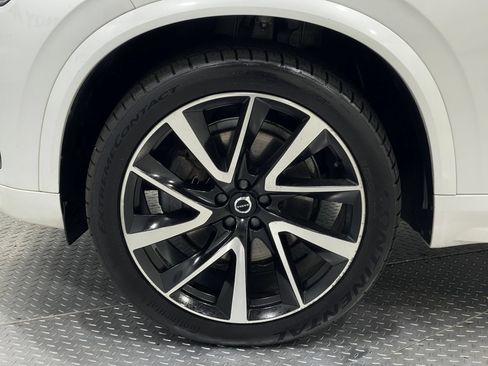 Used 2021 Volvo XC90 T6 Momentum w/ Advanced Package AWD/4WD image 37