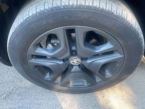 Used 2024 Toyota RAV4 Adventure AWD/4WD image 24