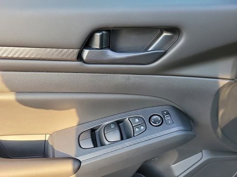 New 2025 Nissan Altima 2.5 S image 15