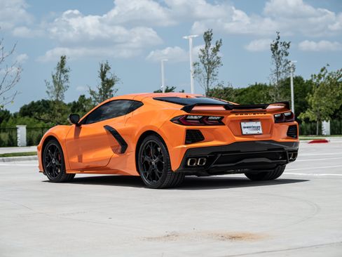 Used 2023 Chevrolet Corvette Stingray Premium Cpe w/ Z51 Performance Package RWD image 5
