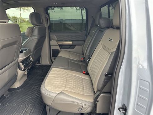 New 2026 Ford F250 Platinum w/ Platinum Plus Package image 22