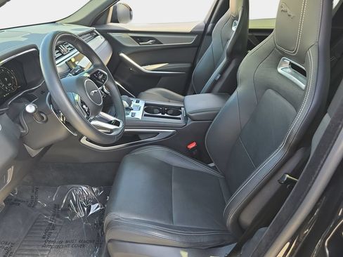 Used 2025 Jaguar F-PACE R-Dynamic S AWD/4WD image 15