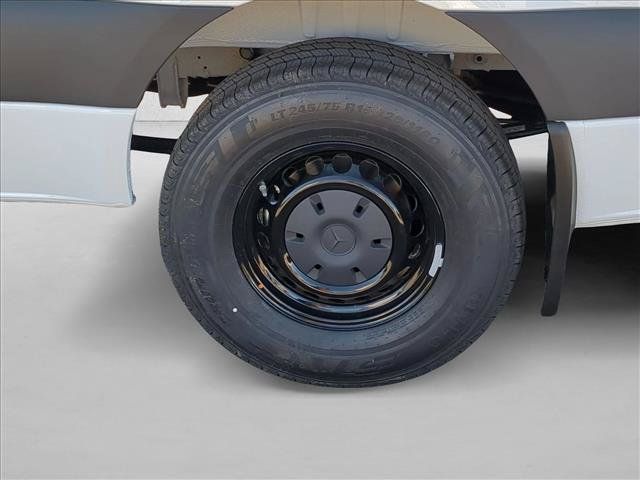 New 2026 Mercedes-Benz Sprinter 2500 image 10
