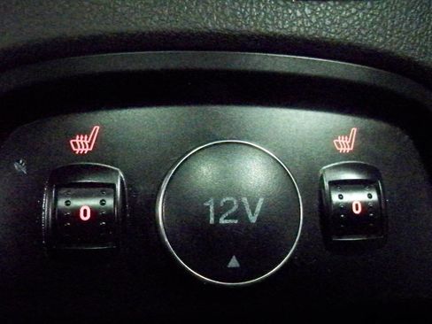 Used 2014 Ford Focus SE w/ SE Sport Package image 7