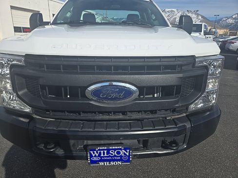 Used 2021 Ford F250 XL w/ Power Equipment Group image 28